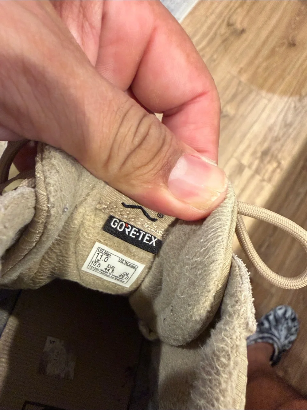 Vans GORE-TEX High-Top Boots in Tan